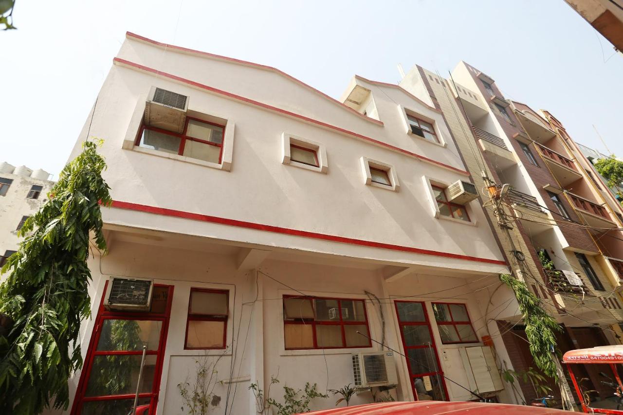 OYO 8253 Golden Heights Hotel New Delhi Buitenkant foto